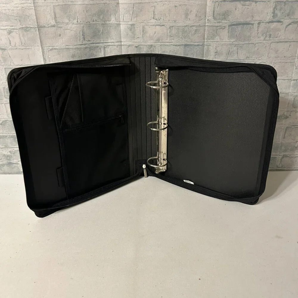 MEAD FIVE STAR 3 RING BLUE/BLACK ZIPPER BINDER